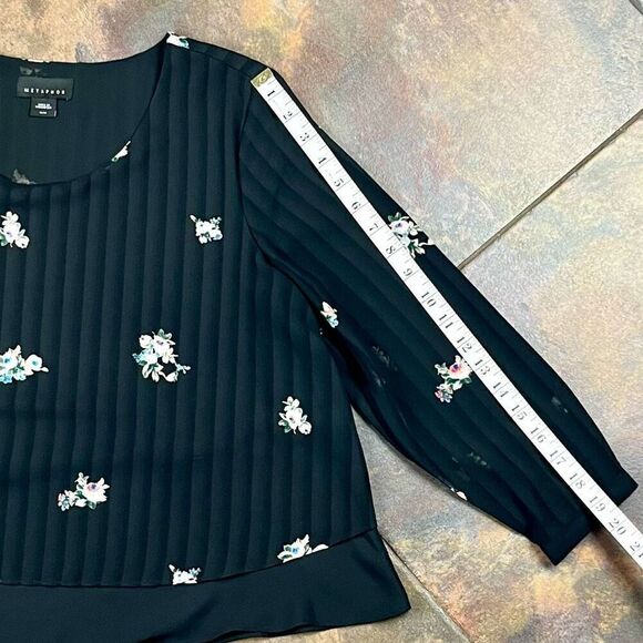 Metaphor Floral Flowy Long Sleeve Semi-Sheer Blouse Medium - Picture 7 of 12